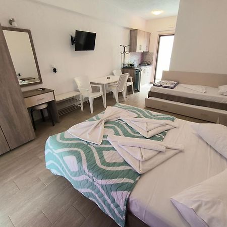 Villa Sevi Vrasná Екстериор снимка