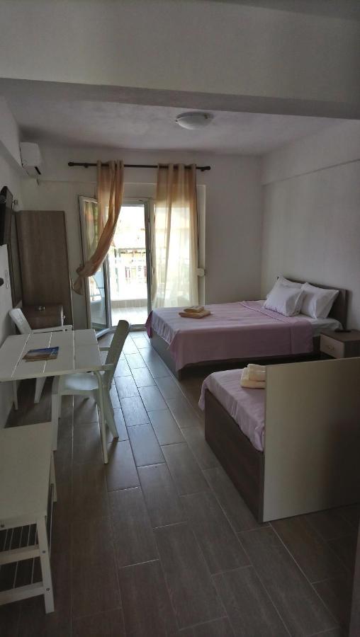 Villa Sevi Vrasná Екстериор снимка