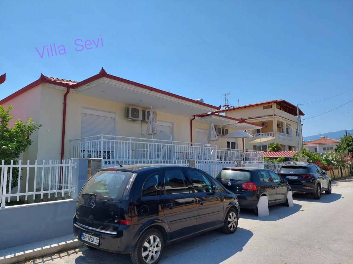 Villa Sevi Vrasná Екстериор снимка