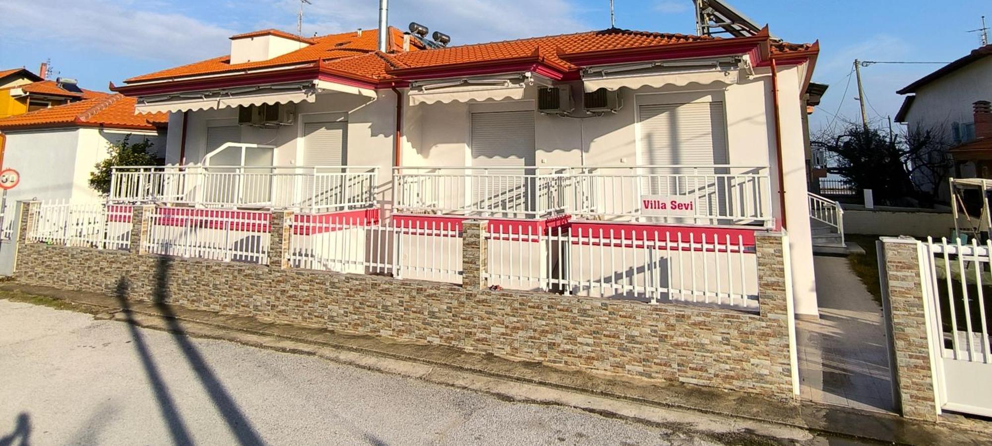 Villa Sevi Vrasná Екстериор снимка